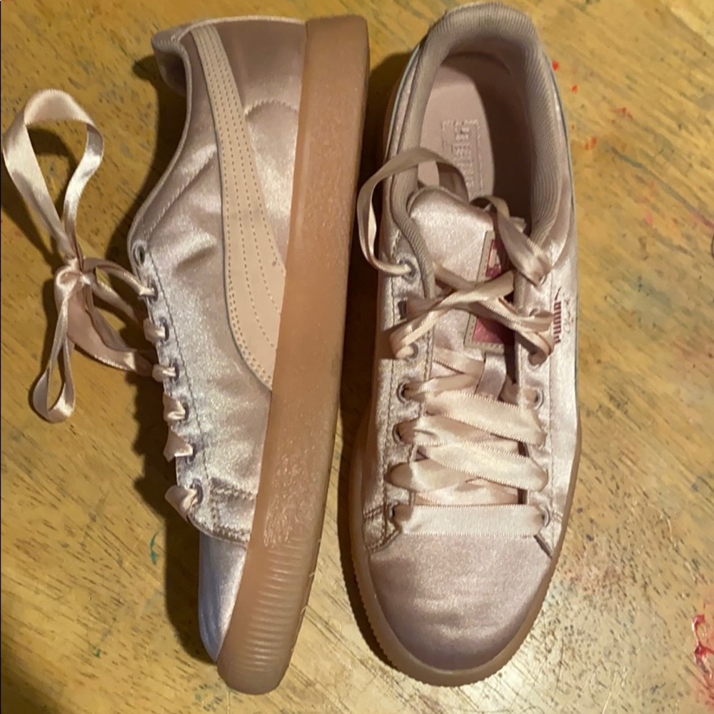 Puma - Picture 6 of 6